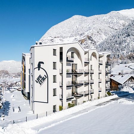 Lifesteil Aparthotel Умхаузен Екстериор снимка
