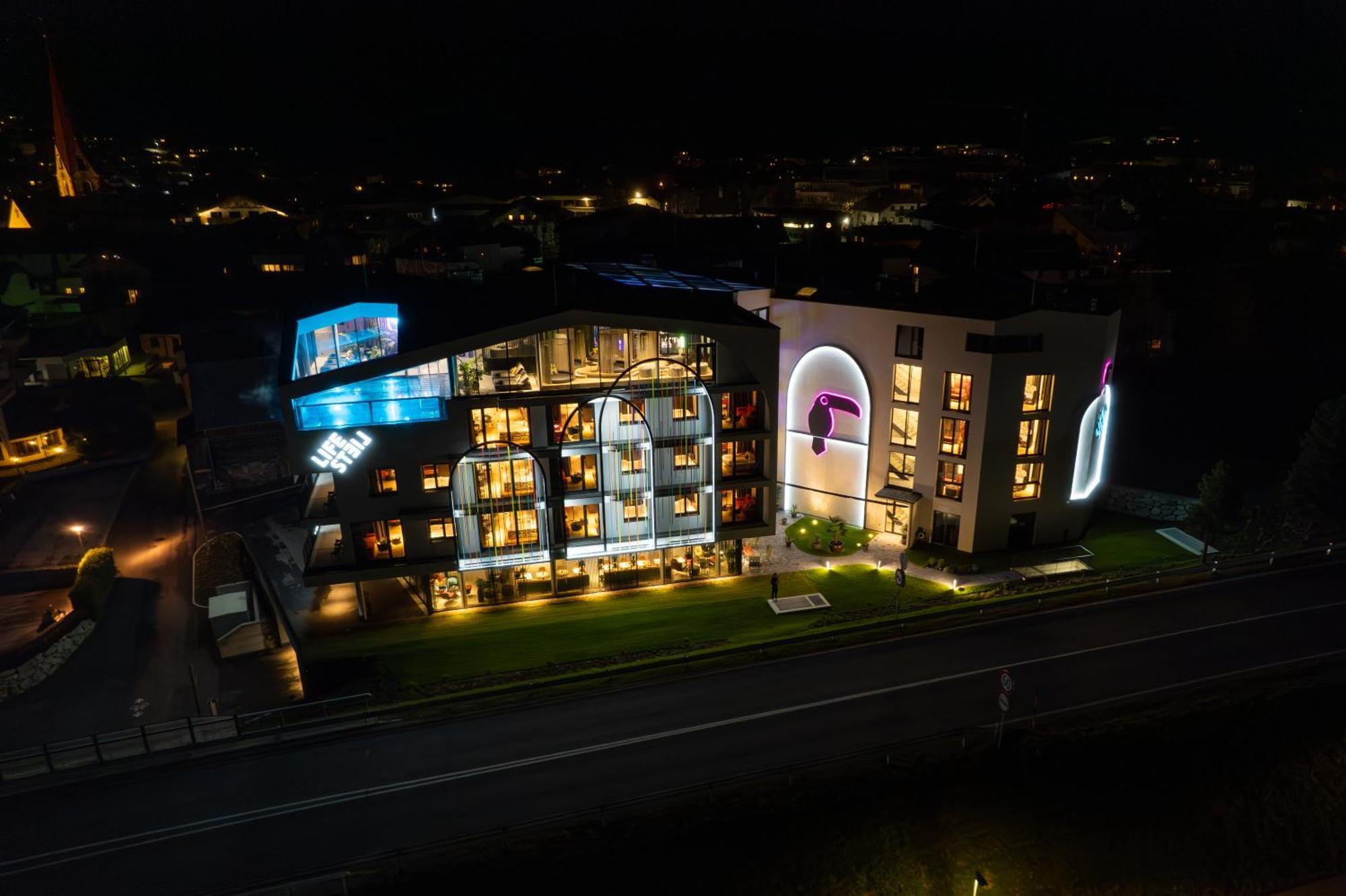 Lifesteil Aparthotel Умхаузен Екстериор снимка